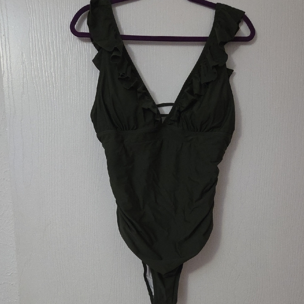 Cupshe Olive Ruffled One-Piece Swimsuit